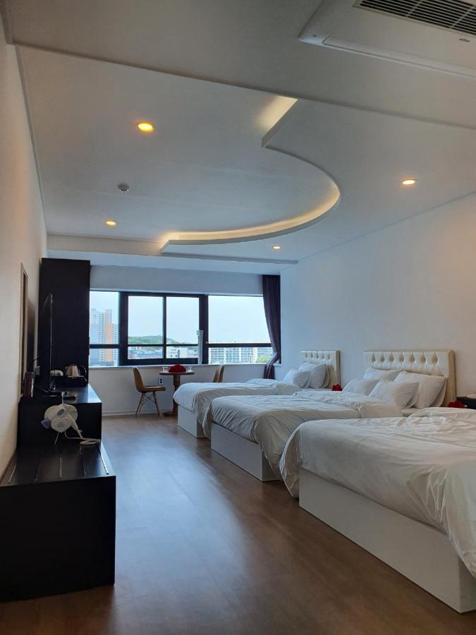 Hotel Wooin Мокпо Экстерьер фото