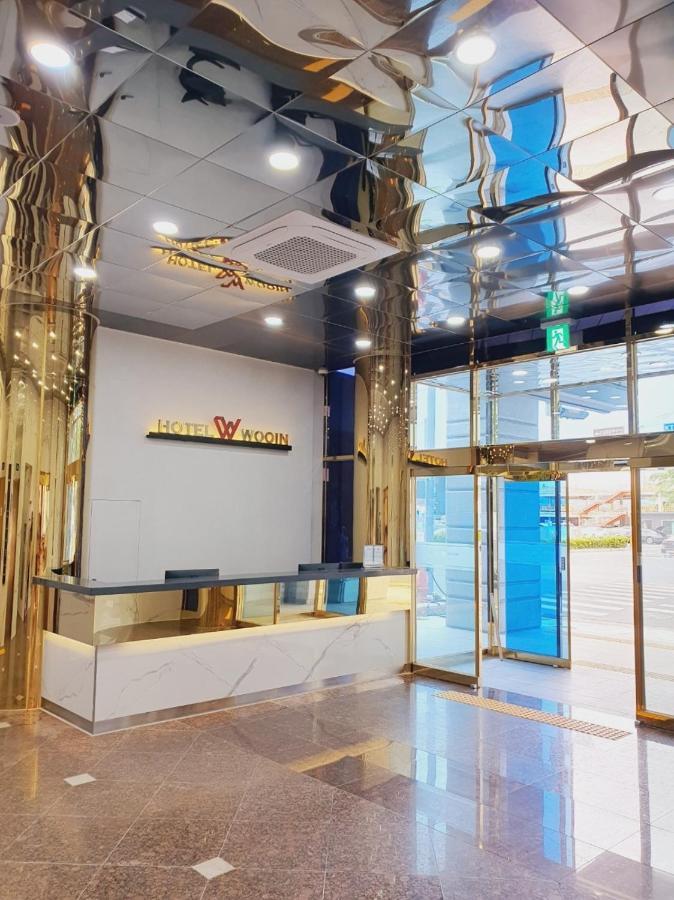 Hotel Wooin Мокпо Экстерьер фото