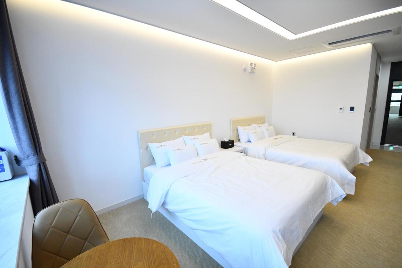 Hotel Wooin Мокпо Экстерьер фото