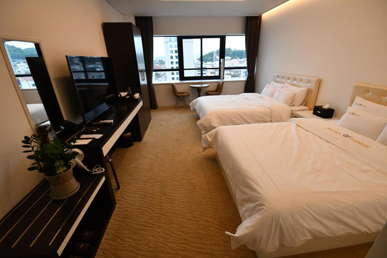 Hotel Wooin Мокпо Экстерьер фото