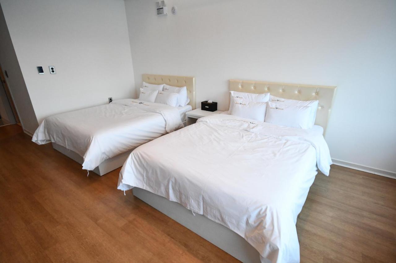 Hotel Wooin Мокпо Экстерьер фото