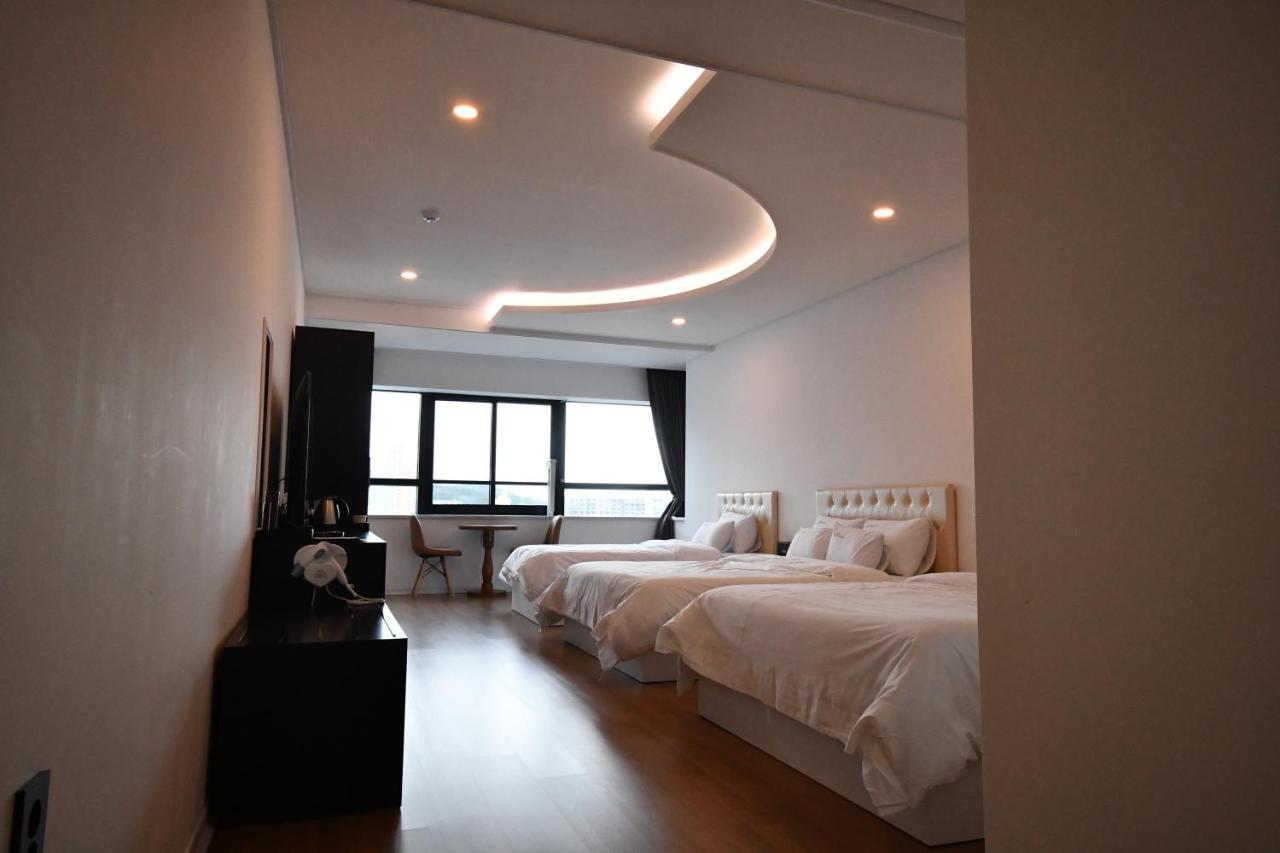 Hotel Wooin Мокпо Экстерьер фото